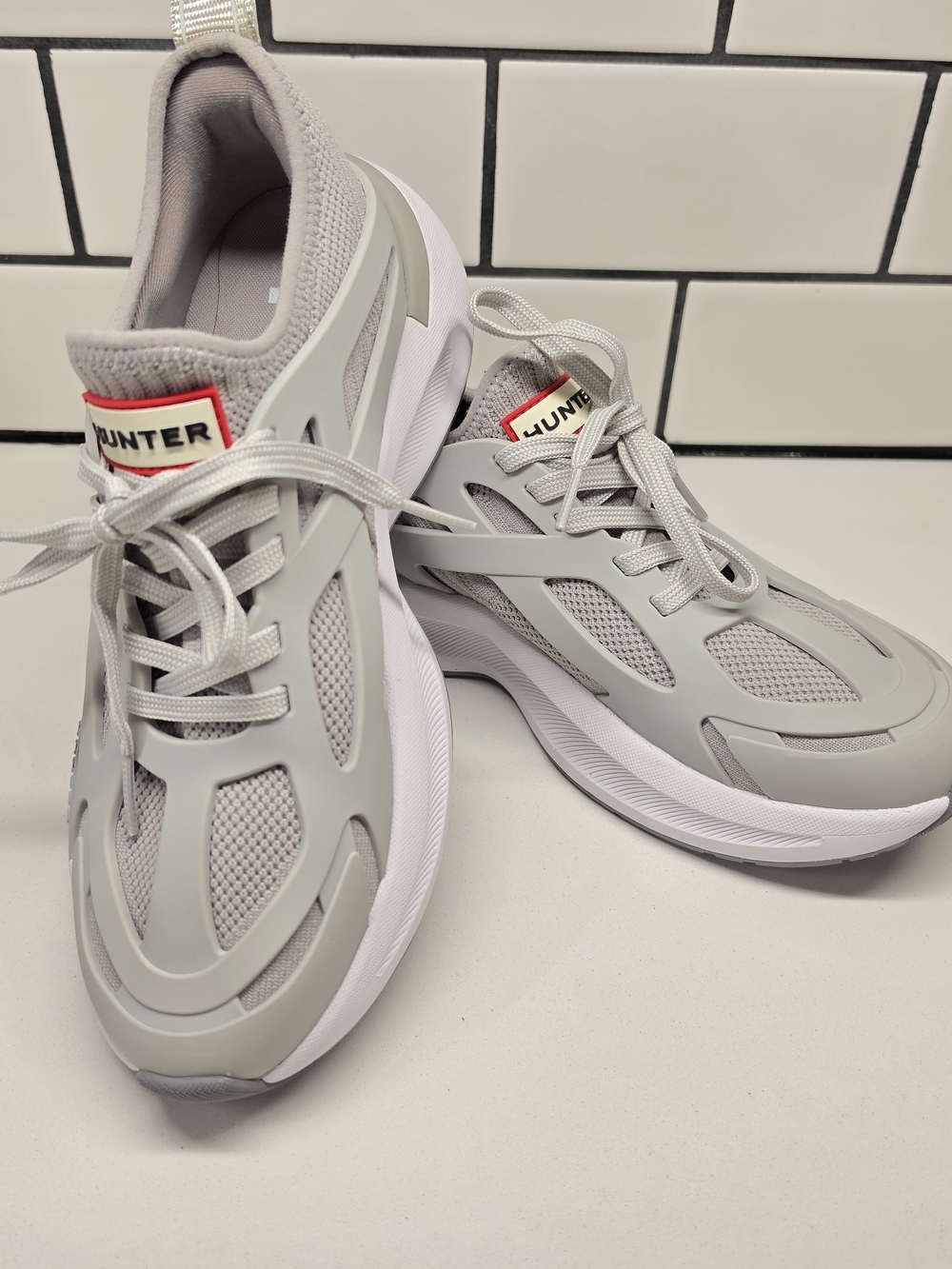 Hunter Women's Light Gray Athletic Sneakers - Picture 9 of 9